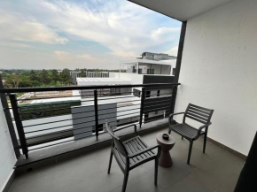 The Vantage Serviced Apartment Collection